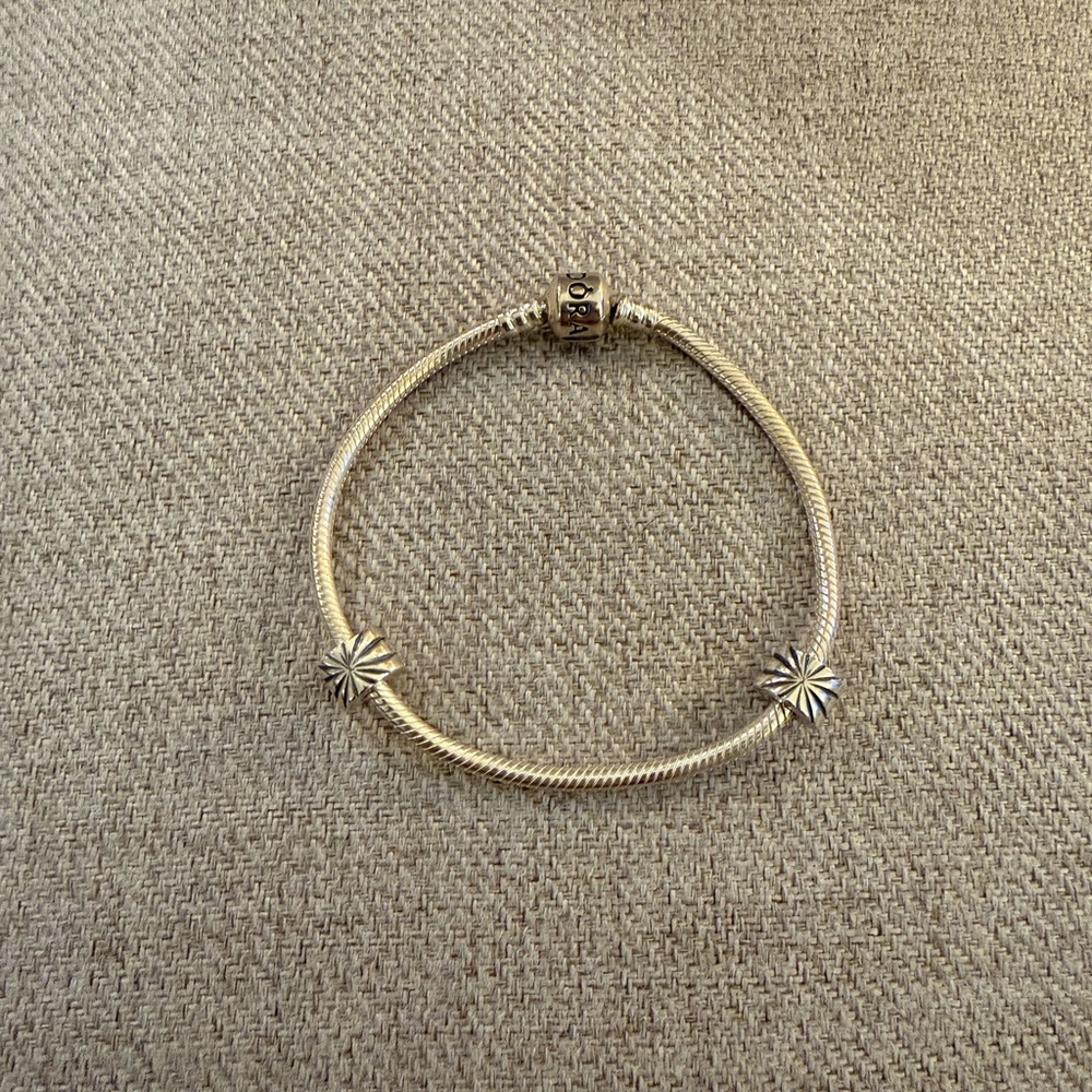 Pandora Silver Snake Chain Bracelet with Starburst Charms